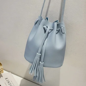 Vintage Tassel Crossbody Bucket Bag Luxury Bag Female Shoulder Handbags Drawstring Messenger Crossbody Bags Sac Main
Vintage Tassel Crossbody Bucket Bag Luxury Bag Female Shoulder Handbags Drawstring Messenger Crossbody Bags Sac Main