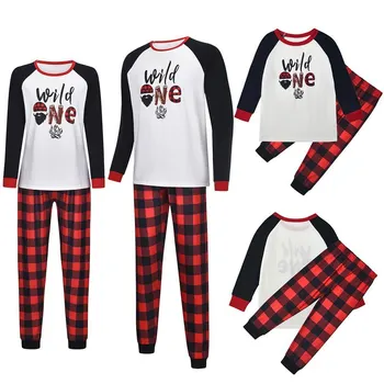 Christmas Outfits Set Letter Print Tops Plaid Pants Adult Children Family Matching Pajamas Outfits Christmas Home Wear Sleepwear
Christmas Outfits Set Letter Print Tops Plaid Pants Adult Children Family Matching Pajamas Outfits Christmas Home Wear Sleepwear
