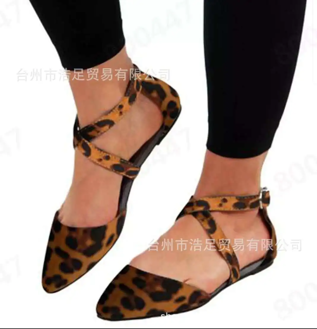 43 Large Size Women's Pointed-Toe Hallow Cross Buckle Comfortable Shoes 2019 Spring New Style Elegant WOMEN'S Flat-heeled Shoes
43 Large Size Women's Pointed-Toe Hallow Cross Buckle Comfortable Shoes 2019 Spring New Style Elegant WOMEN'S Flat-heeled Shoes