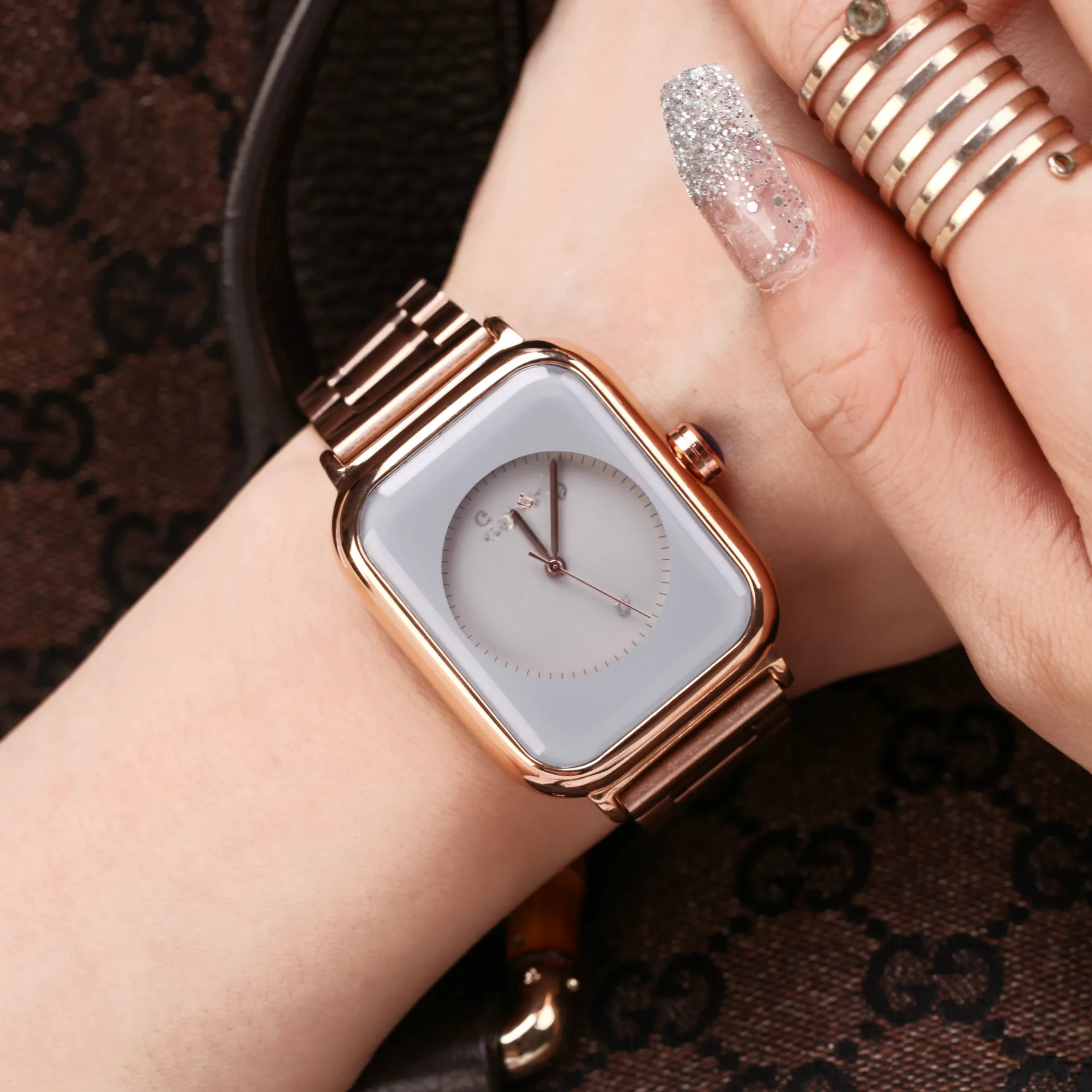 Relojes Para Mujer Women Watches Square Fashion Korean Version of The Leisure Girls Watch Water Resistant Quartz Luxury Gifts
Relojes Para Mujer Women Watches Square Fashion Korean Version of The Leisure Girls Watch Water Resistant Quartz Luxury Gifts