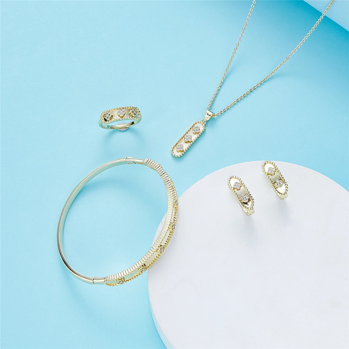 2020 SEP Caftan wedding jewelry set for women fashion jewelry set copper high quality jewelry set 
2020 SEP Caftan wedding jewelry set for women fashion jewelry set copper high quality jewelry set