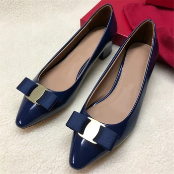 2020 Fashion Women's Shoes Pointed Toe Shoes For Woman Genuine Leather Low Heels Women's Pumps Shoes Shallow Ladies Shoes 34-41
2020 Fashion Women's Shoes Pointed Toe Shoes For Woman Genuine Leather Low Heels Women's Pumps Shoes Shallow Ladies Shoes 34-41