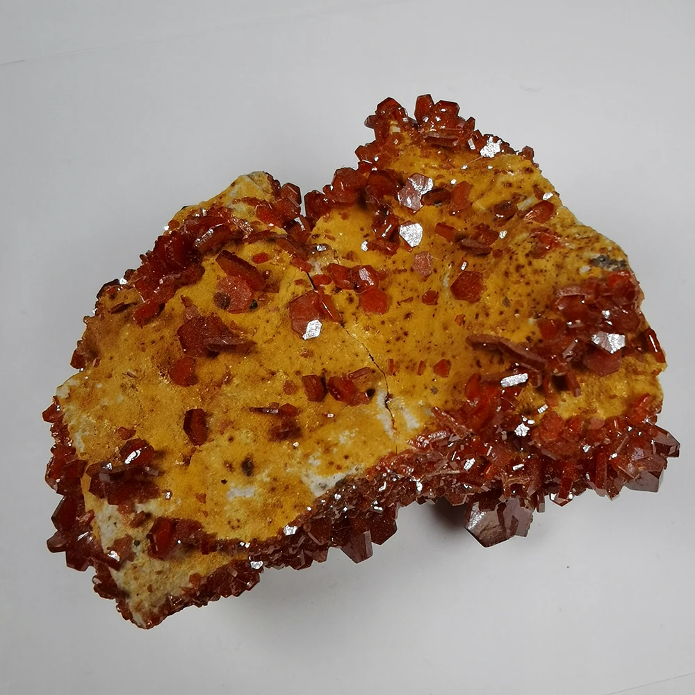 Beautiful Natural Vanadinite Feldspar mineral quartz crystal specimen Collection 50g G1-5
Beautiful Natural Vanadinite Feldspar mineral quartz crystal specimen Collection 50g G1-5
