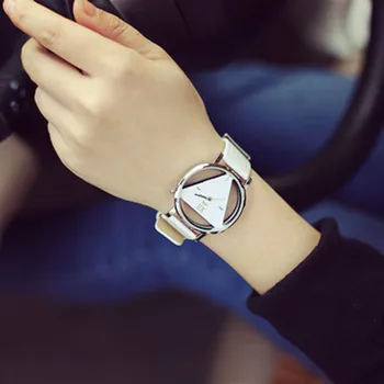 new Creative Ladies Watch Unique Hollowed-out Triangular Dial Fashion Watch Designer Watch High Quality Women reloj mujer
new Creative Ladies Watch Unique Hollowed-out Triangular Dial Fashion Watch Designer Watch High Quality Women reloj mujer