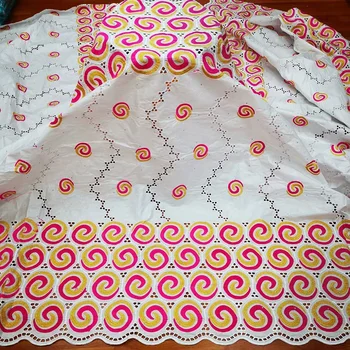 Very cheap Bazin riche lace white fabric Hollowed out fushia-golden pattern with stones YCX14 Top selling African Satin Fabric
Very cheap Bazin riche lace white fabric Hollowed out fushia-golden pattern with stones YCX14 Top selling African Satin Fabric