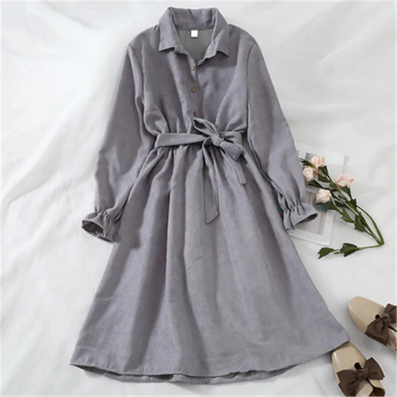 2020 Winter A Line Dress Turn Down Collar Long Sleeve Thin Sashes High Waist Wine Red Blue Loose Vintage Shirt Dress PZ2335
2020 Winter A Line Dress Turn Down Collar Long Sleeve Thin Sashes High Waist Wine Red Blue Loose Vintage Shirt Dress PZ2335