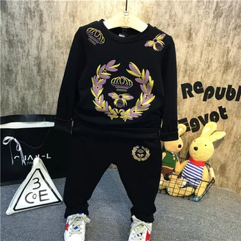 Spring And Autumn Boys Clothes Set Long-sleeved Top Pants 2 Children's Clothing Suits
Spring And Autumn Boys Clothes Set Long-sleeved Top Pants 2 Children's Clothing Suits