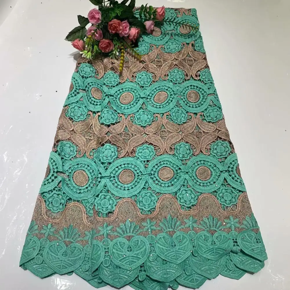 High Quality 2019 Tulle Sequins French Nigerian Lace Fabrics Plume Embroidered African Red Lace Fabric LFB21
High Quality 2019 Tulle Sequins French Nigerian Lace Fabrics Plume Embroidered African Red Lace Fabric LFB21