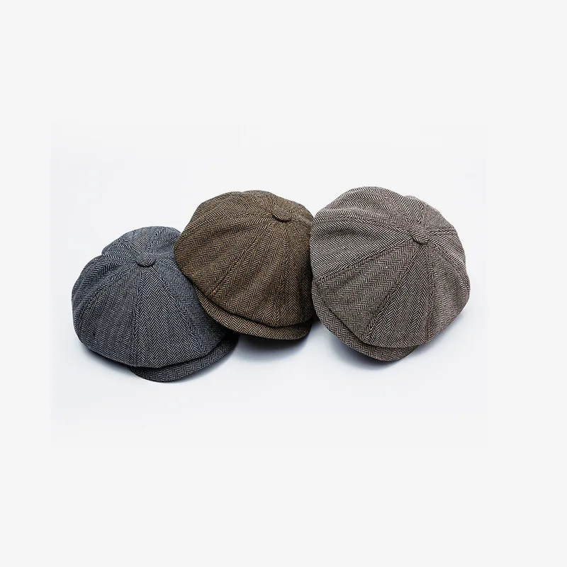 European and American beret women autumn and winter new British classic retro hat men's literary fashion with octagonal hat. 
European and American beret women autumn and winter new British classic retro hat men's literary fashion with octagonal hat.