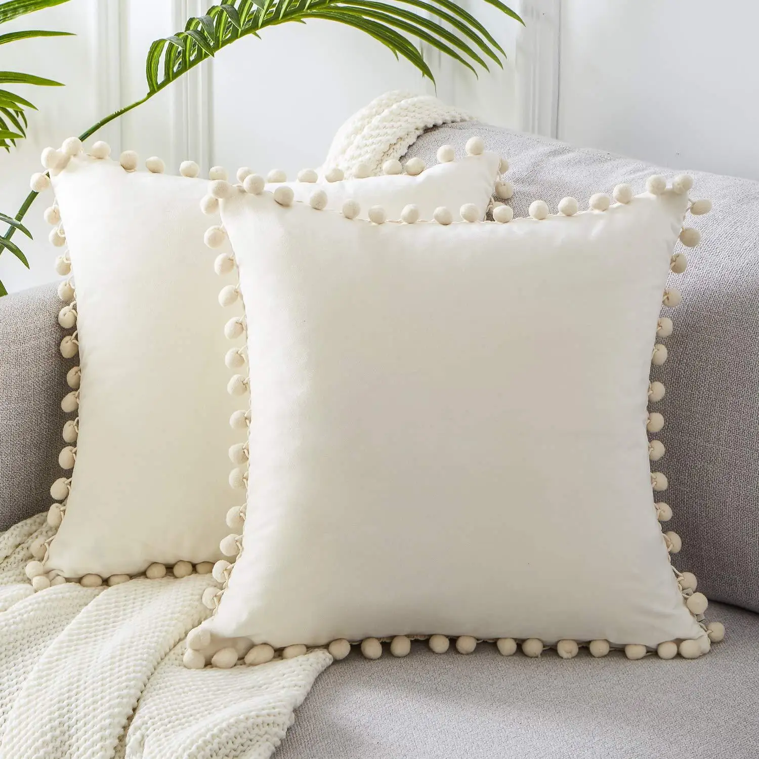 PomPom Cushion Cover Soft Velvet Decorative Cushion Cover Home Decor for Sofa Seat Bedroom Pillowcase Pink Beige Pillow Cover
PomPom Cushion Cover Soft Velvet Decorative Cushion Cover Home Decor for Sofa Seat Bedroom Pillowcase Pink Beige Pillow Cover