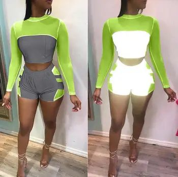 Reflective 2 Piece Set Women Clothing Summer 2020 Casual Pullover Stand Collar T-shirt Above Knee Mini Short Sweatpants Youth
Reflective 2 Piece Set Women Clothing Summer 2020 Casual Pullover Stand Collar T-shirt Above Knee Mini Short Sweatpants Youth