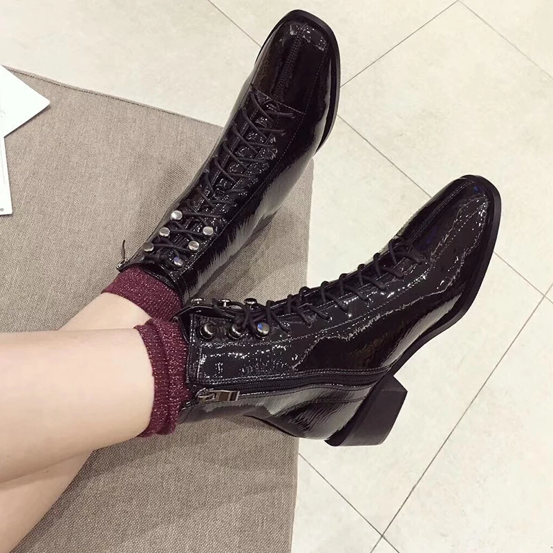 Women's Rubber Boots Autumn Shoes Zipper Low Heels booties Booties Ladies Bootee Woman 2019 Luxury Designer Rain Mid-Calf Rock
Women's Rubber Boots Autumn Shoes Zipper Low Heels booties Booties Ladies Bootee Woman 2019 Luxury Designer Rain Mid-Calf Rock