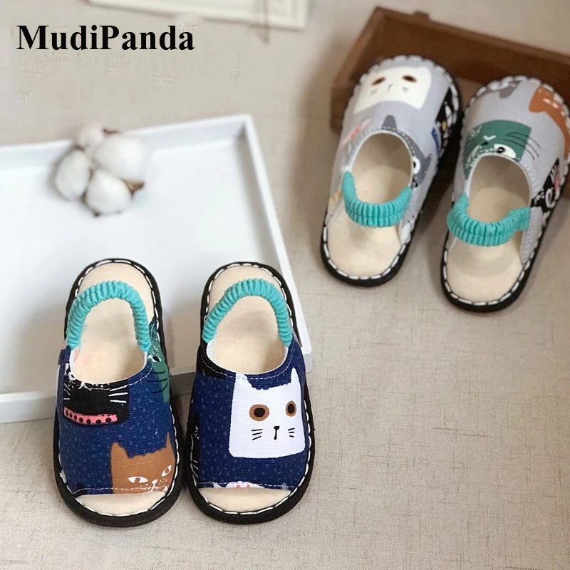 MudiPanda 2020 Autumn New Baby Slippers Home Boys Non-Slip Soft Bottom Children'S Toddler Girls Animal Print Indoor Shoes
MudiPanda 2020 Autumn New Baby Slippers Home Boys Non-Slip Soft Bottom Children'S Toddler Girls Animal Print Indoor Shoes