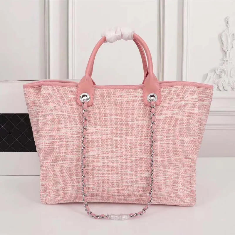 Genuine Leather Fashionable new shopping bag, super large capacity lady bag, high quality shopping bag
Genuine Leather Fashionable new shopping bag, super large capacity lady bag, high quality shopping bag