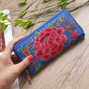 Ethnic style embroidered printed wallet New ladies handbag rose card wallet coin purse
Ethnic style embroidered printed wallet New ladies handbag rose card wallet coin purse