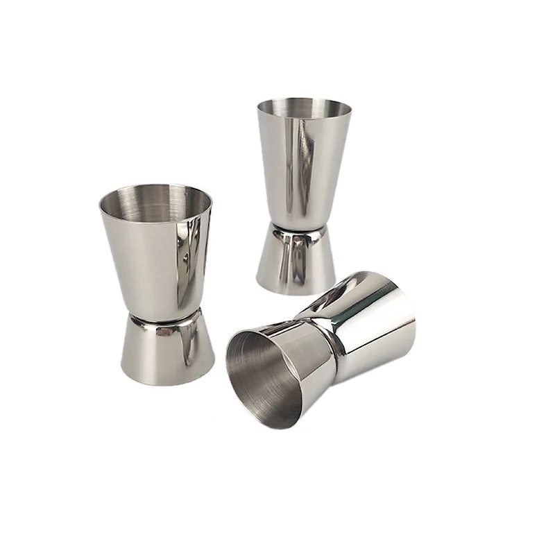 Stainless steel double head measuring glass ounces cocktail measuring glass special mixer at the bar kitchen utensils 
Stainless steel double head measuring glass ounces cocktail measuring glass special mixer at the bar kitchen utensils