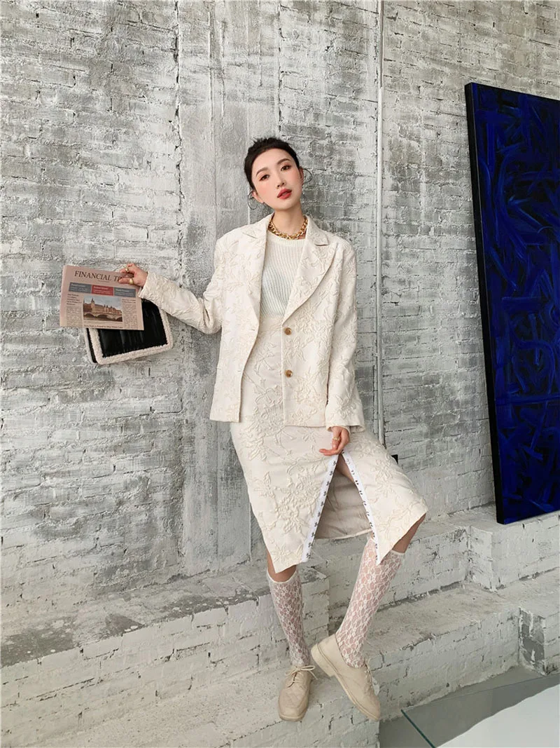 Ladies Floral Loose Blazer-Suit