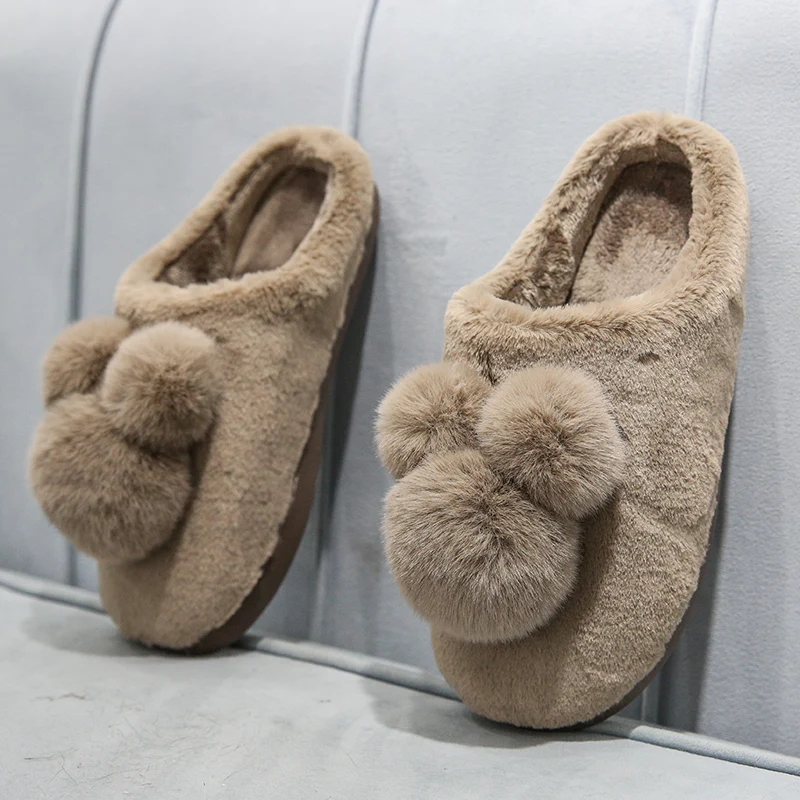 2020 New Couple Slippers Shoes Men Keep Warm Plush Snow Man Indoor Slippers Non-Slip Slides Cartoon Rabbit Lovers Flip Flops
2020 New Couple Slippers Shoes Men Keep Warm Plush Snow Man Indoor Slippers Non-Slip Slides Cartoon Rabbit Lovers Flip Flops