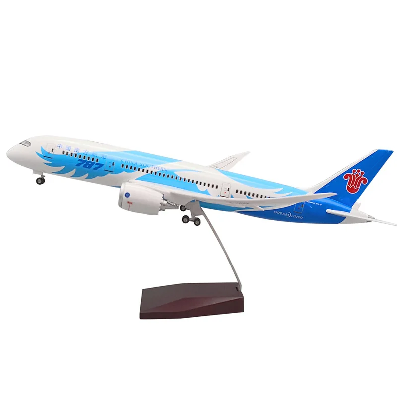 43cm Boeing 787 Voice Controlled LED Lighting Simulation Aircraft Model Of China Southern Airlines Plane Models Aircraft Toys
43cm Boeing 787 Voice Controlled LED Lighting Simulation Aircraft Model Of China Southern Airlines Plane Models Aircraft Toys