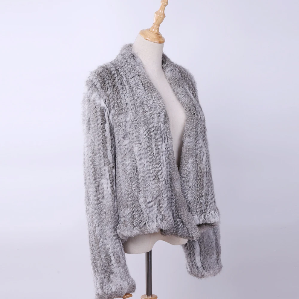 2019 100% Real Knit Rabbit Fur Cardigan Coat Jacket Natural Hand-made Irregular Collar Garment Rabbit Fur Knitted Outerwear Vest
2019 100% Real Knit Rabbit Fur Cardigan Coat Jacket Natural Hand-made Irregular Collar Garment Rabbit Fur Knitted Outerwear Vest
