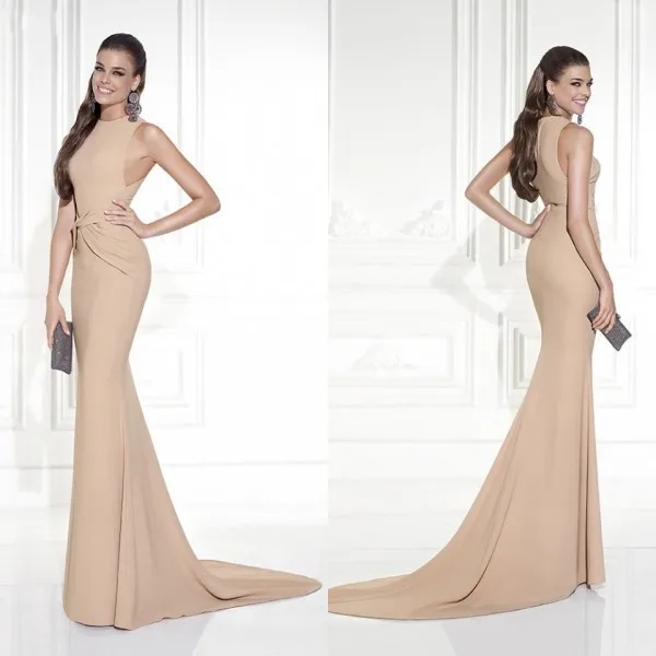 2020 Elegant Sheath Formal Evening gown With Stain Sleeveless Crew Neck Chapel Train Vestidos mother of the bride dresses
2020 Elegant Sheath Formal Evening gown With Stain Sleeveless Crew Neck Chapel Train Vestidos mother of the bride dresses