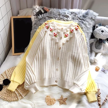 embroidery flower knitted women sweater and cardigan 2020 autumn new solid sweet casual all match female outwear coat tops
embroidery flower knitted women sweater and cardigan 2020 autumn new solid sweet casual all match female outwear coat tops