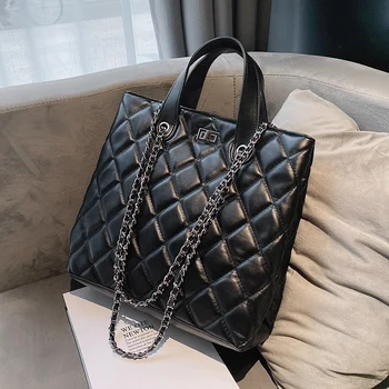 Lingge PU Leather Shoulder Bag for Women 2021 Winter Brand Handbags Ladies Trend Handbag High Quality V3745
Lingge PU Leather Shoulder Bag for Women 2021 Winter Brand Handbags Ladies Trend Handbag High Quality V3745