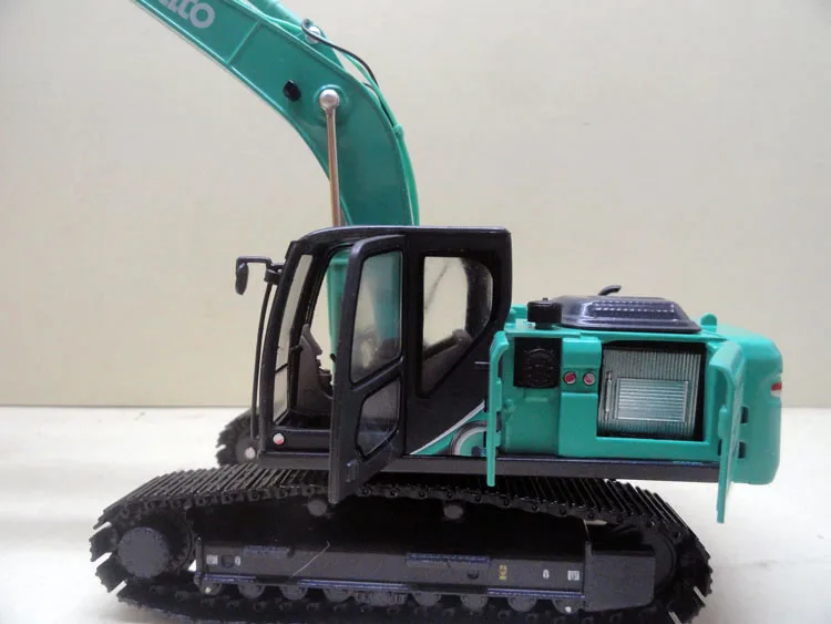 sk210-10 (4)