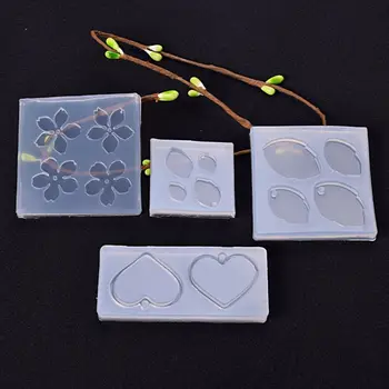 4Pcs Flower Leaves Pendant Resin Mold Slilcone UV Resin Mold Jewelry Making Tool
4Pcs Flower Leaves Pendant Resin Mold Slilcone UV Resin Mold Jewelry Making Tool