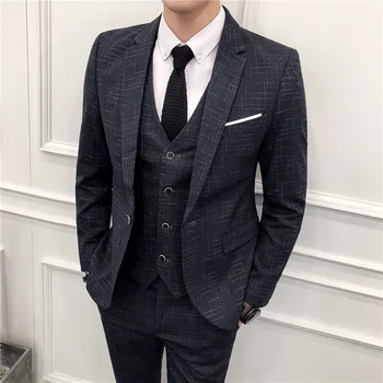 2020 new Korean version slim men's Plaid three piece suit suit suit men's casual suit bridegroom's best man's dress
2020 new Korean version slim men's Plaid three piece suit suit suit men's casual suit bridegroom's best man's dress