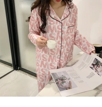 Girl English Printed Home Wear nightclothes Casual Cute Women sleepwear Long Sleeve Pants 2-Piece Ladies Pajamas Set 
Girl English Printed Home Wear nightclothes Casual Cute Women sleepwear Long Sleeve Pants 2-Piece Ladies Pajamas Set