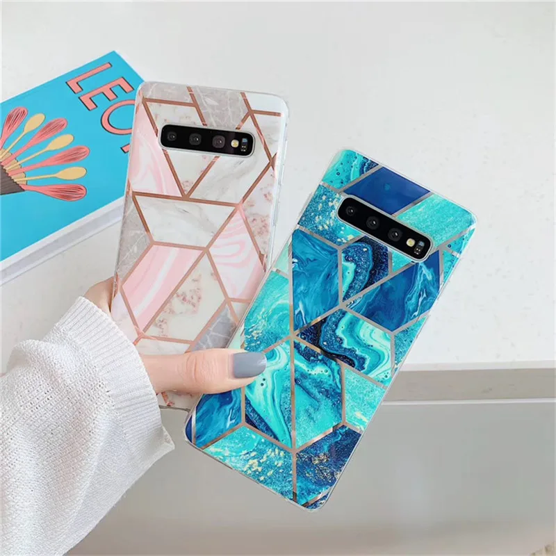 Luxury Golden Geometric Marble Cases For Samsung S8 S9 plus S10E Back Cover For S10 plus Soft Case Art Abstract Painting Capa
Luxury Golden Geometric Marble Cases For Samsung S8 S9 plus S10E Back Cover For S10 plus Soft Case Art Abstract Painting Capa