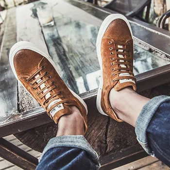Men's casual shoes Outdoor leather Spring soft breathable sneakers Walking Shoes Vulcanized shoes non-slip R4-69 
Men's casual shoes Outdoor leather Spring soft breathable sneakers Walking Shoes Vulcanized shoes non-slip R4-69