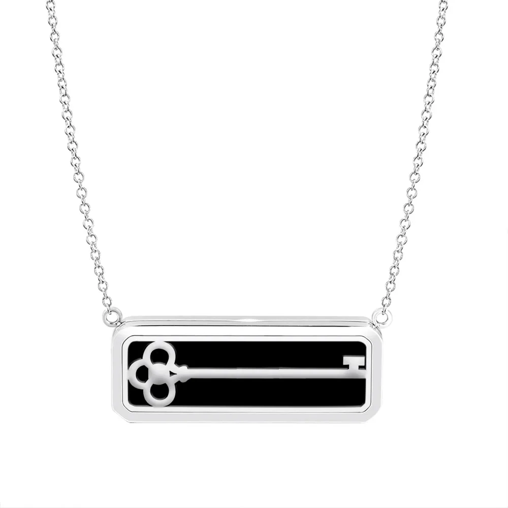 Vintage sliver necklace aromatherapy essential oil diffusion long box necklace simple high temperament chain women and men new
Vintage sliver necklace aromatherapy essential oil diffusion long box necklace simple high temperament chain women and men new