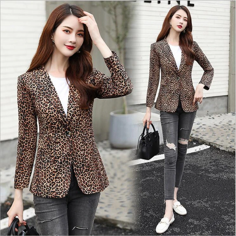 Autumn 2020 new leopard print small suit female jacket fashion and elegant slim one button long sleeve suit female casual jacket
Autumn 2020 new leopard print small suit female jacket fashion and elegant slim one button long sleeve suit female casual jacket