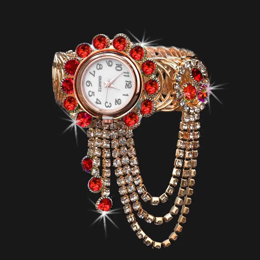 Роскошные женские часы Стразы с кисточкой и Круглым Циферблатом аналоговые