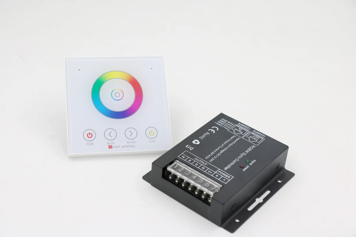 RGBW RF controller KNL-LC-SZ600-WP86-RGBW