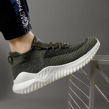 Men Flexible Sneakers 2020 Four Seasons New Male Running Shoes Shock Absorption Leisure Running Shoes Mesh Breathable Footwear 
Men Flexible Sneakers 2020 Four Seasons New Male Running Shoes Shock Absorption Leisure Running Shoes Mesh Breathable Footwear