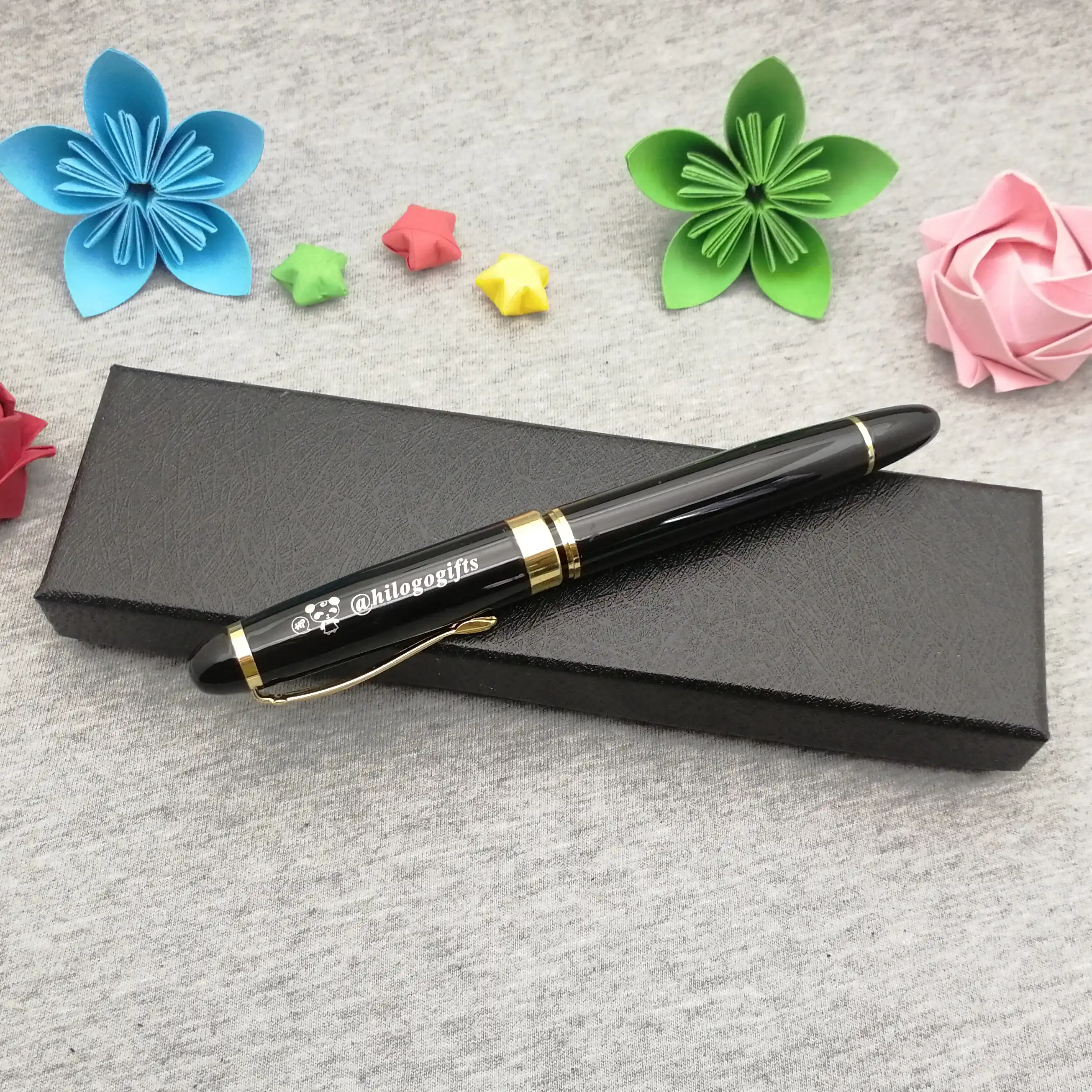 personalized wedding pen gifts for guests souvenirs 10th wedding