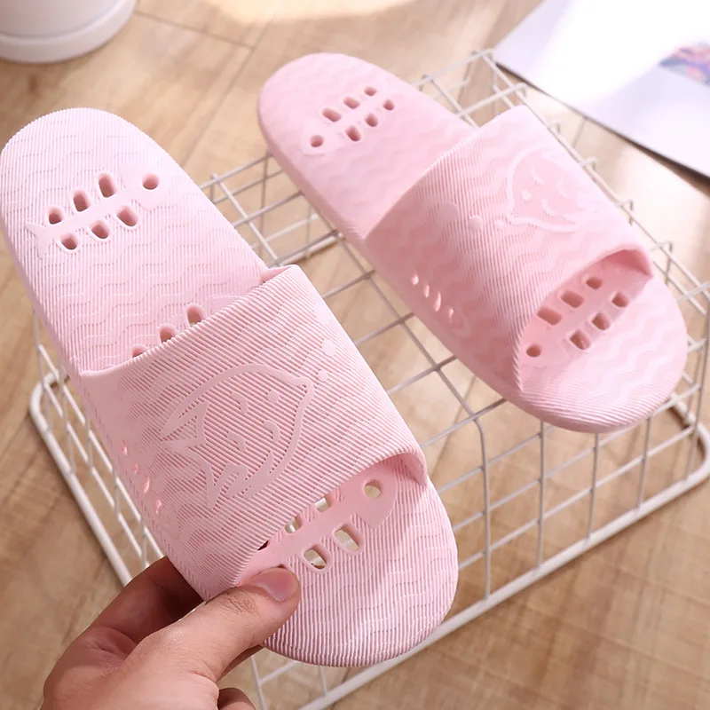 Women's flat slippers Cute fish print slide for ladies Striped breathable summer slippers for women Non Slip Large size 41-43
Women's flat slippers Cute fish print slide for ladies Striped breathable summer slippers for women Non Slip Large size 41-43
