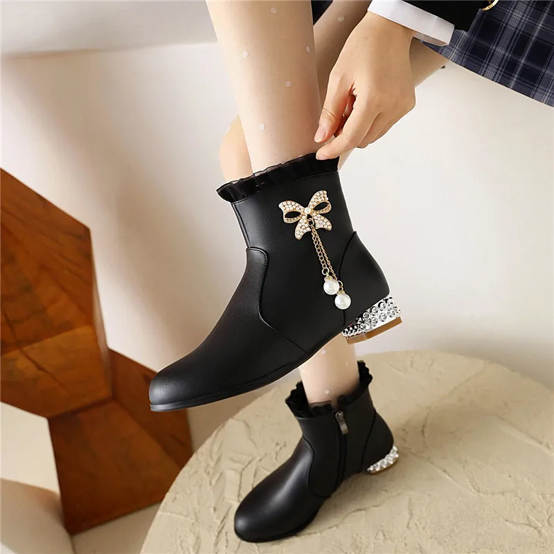 

YQBTDL Plus Size 34-43 2021 Autumn Winter Ankle Boots for Women Lolita Shoes Ruffles Bow Pearl Side Zipper Princess Botas Pink
