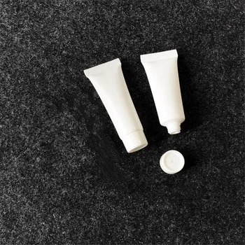 FreeShip 50PCS 10ml white Empty Refillable Plastic Packing Sample Soft Tubes Bottle Container For Cosmetics Shampoo Cleanser
FreeShip 50PCS 10ml white Empty Refillable Plastic Packing Sample Soft Tubes Bottle Container For Cosmetics Shampoo Cleanser