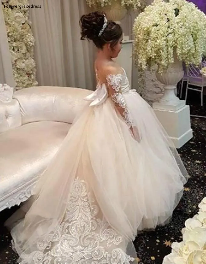 2018 Illusion Long Sleeves Lace Flower Girls Dresses Tulle Applique A Line Bow Sash Girls Dresses Formal Runaway Wears BA7399 99 (1)