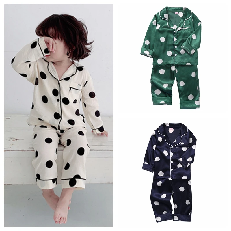 Autumn Baby Kids Cartoon Sleepwear Set Animal Print Pajamas Long Sleeve Button Girls Boys Blouse Tops+Pants
Autumn Baby Kids Cartoon Sleepwear Set Animal Print Pajamas Long Sleeve Button Girls Boys Blouse Tops+Pants