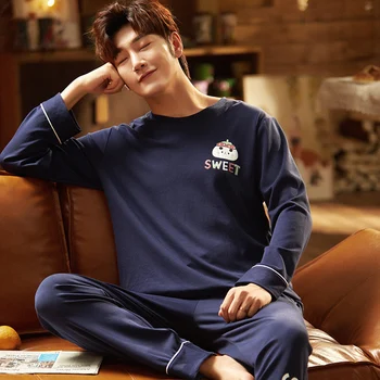 CAIYIER printed pajamas suit winter cotton pajamas lounge O-neck two-piece men's pajamas home service
CAIYIER printed pajamas suit winter cotton pajamas lounge O-neck two-piece men's pajamas home service