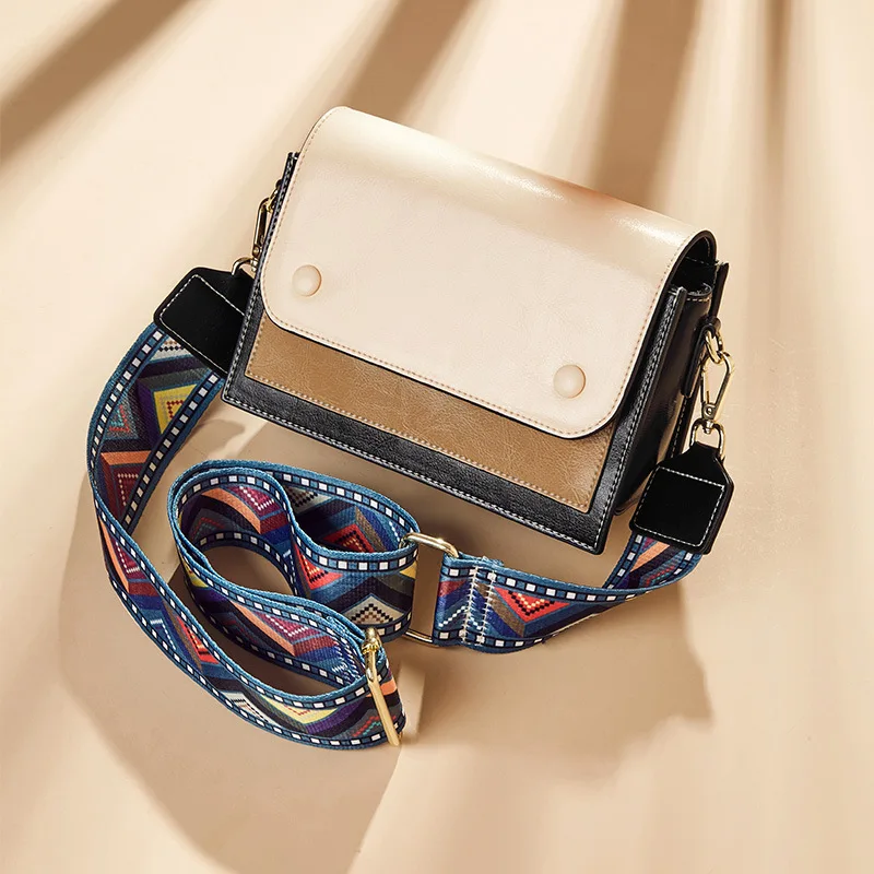 2020 Chao Genuine Leather Female Broadband Single Shoulder Oblique Satchel Joker Contrast Color Small Fang Bag
2020 Chao Genuine Leather Female Broadband Single Shoulder Oblique Satchel Joker Contrast Color Small Fang Bag