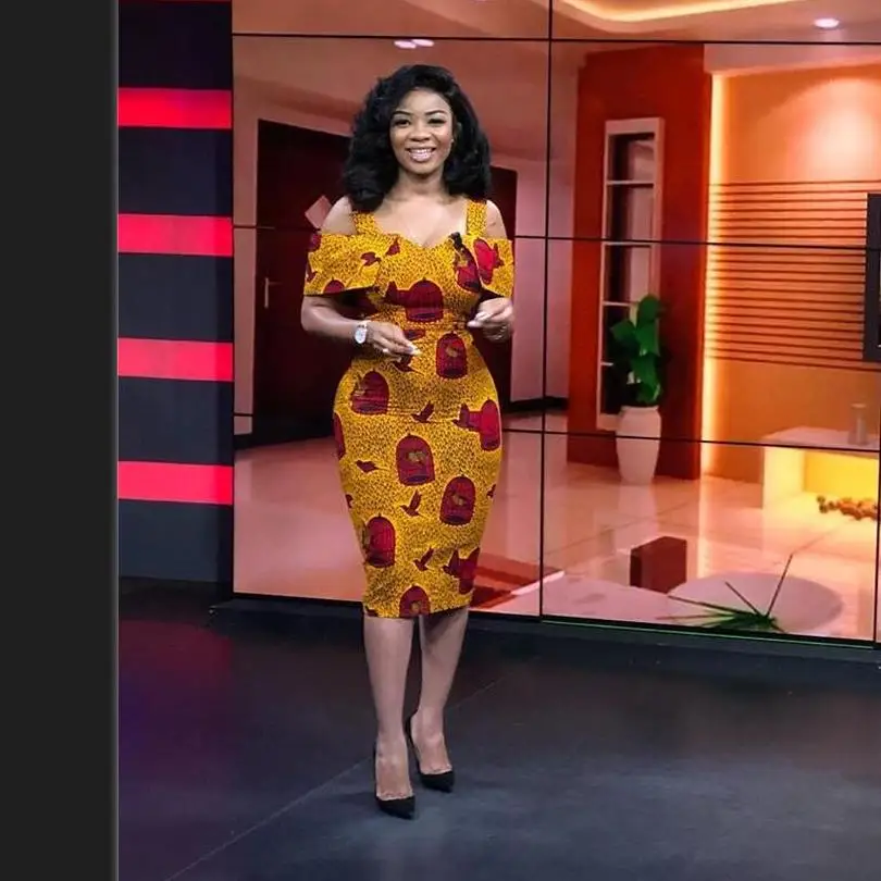 2019 New Summer African Dresses for Women Sexy Fashion Style Africa Dress African Clothes for Girls Print Plus Size Clothing
2019 New Summer African Dresses for Women Sexy Fashion Style Africa Dress African Clothes for Girls Print Plus Size Clothing