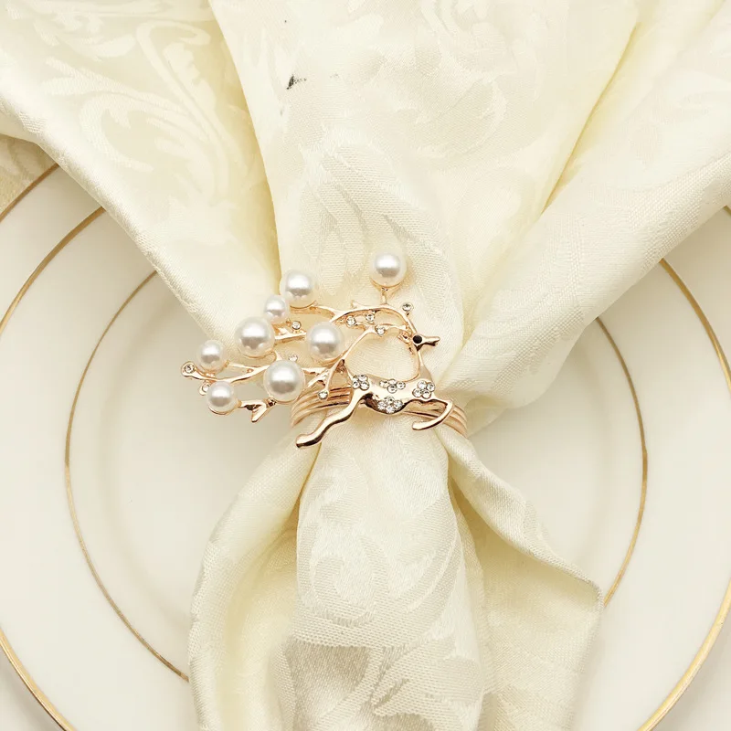 1PC Buckle Napkin Ring Reusable Napkin Rings for Wedding Christmas Rose Gold Pearl Christmas Fawn Napkin Ring Metal Napkin
1PC Buckle Napkin Ring Reusable Napkin Rings for Wedding Christmas Rose Gold Pearl Christmas Fawn Napkin Ring Metal Napkin