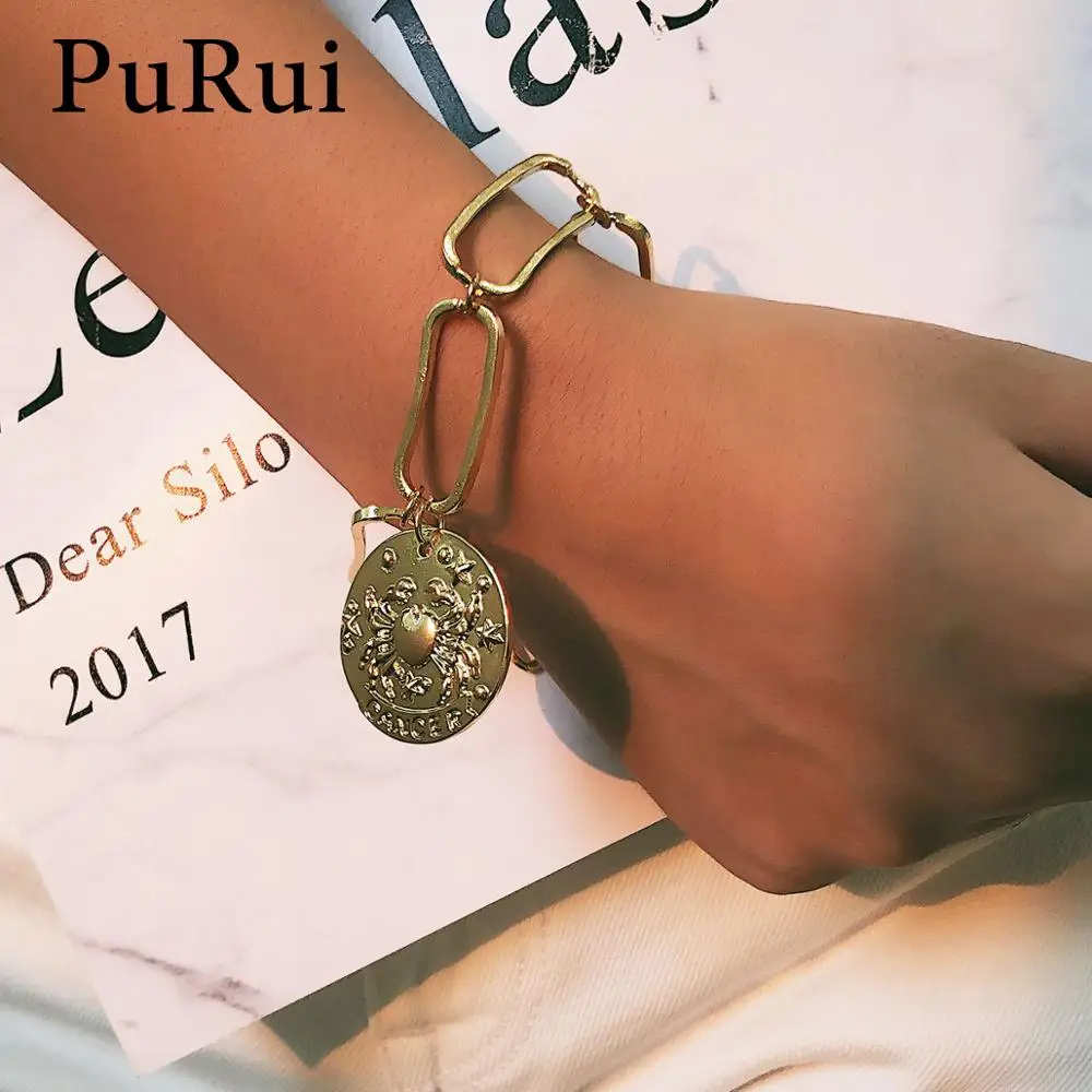 PuRui Zodiac Cancer Charm Bracelet Women Constellation Pendant Big Chain Statement Bracelet Punk Female Jewelry Chain on Hand
PuRui Zodiac Cancer Charm Bracelet Women Constellation Pendant Big Chain Statement Bracelet Punk Female Jewelry Chain on Hand