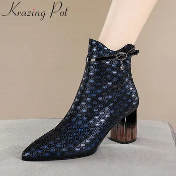 Krazing pot big size sheep leather pointed toe elegant rhinestone zip keep warm printing office lady fashion ankle boots L10
Krazing pot big size sheep leather pointed toe elegant rhinestone zip keep warm printing office lady fashion ankle boots L10
